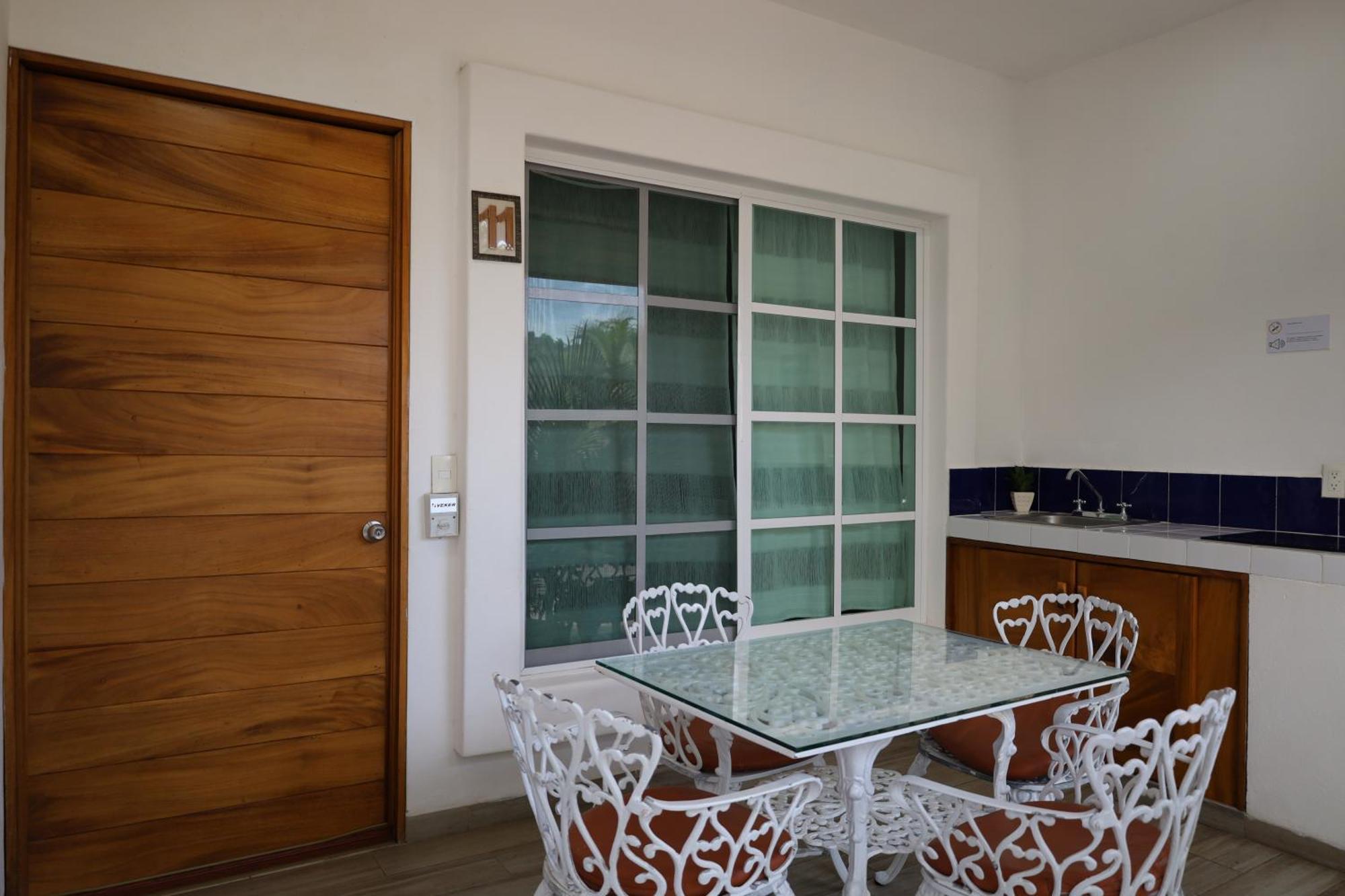 Solez Aparthotel Zihuatanejo